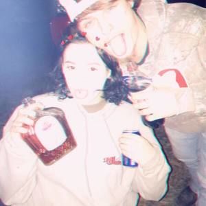 Meet your Posher, Hunter